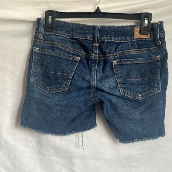 XS190 American eagle outfitters midrise jean short - Picture 2 of 5